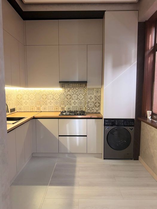 Паркентский 2/4/4 новостройка. дом с лифтом! 57кв.м. ремонт+меб+техник