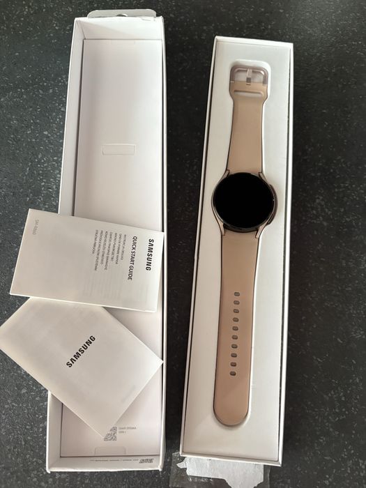 Ceas Galaxy Watch 4