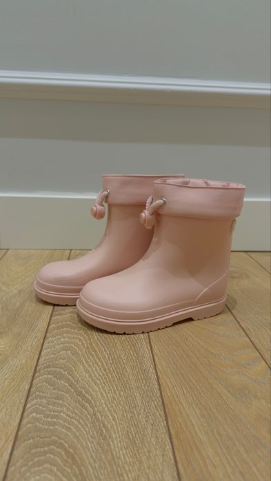 Детские резиновые сапоги