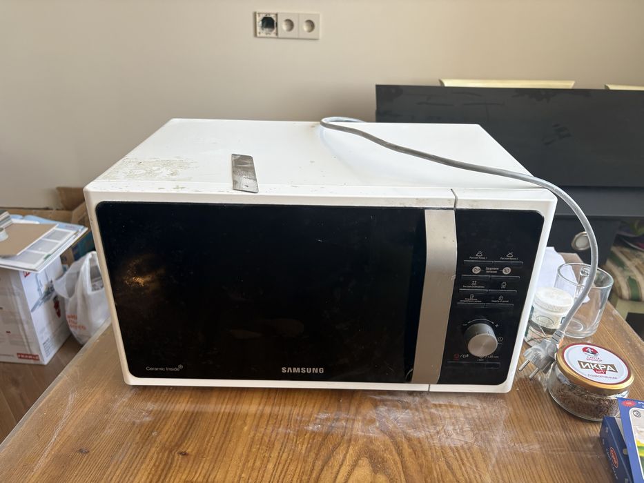 Микроволновка Samsung