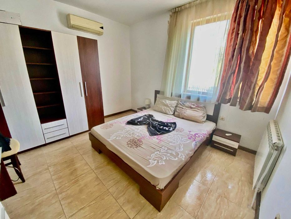 Продава се Тристаен апартамент в к.к. Слънчев бряг - 90 кв.м за 1400 €/кв.м - Снимка #4