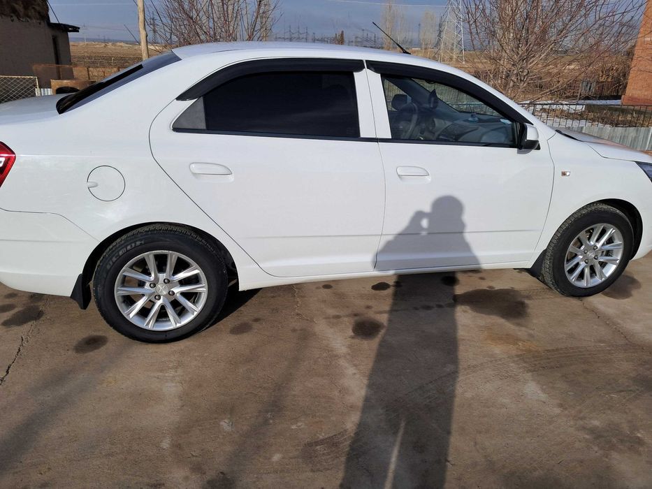 Срочно сотилади Cobalt 2023