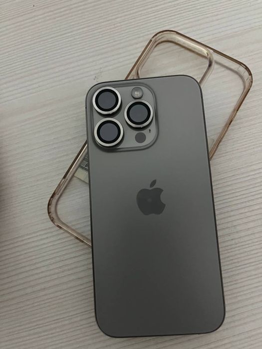 Айфон 15 про , сост отличное