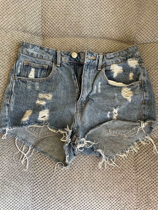 Дамски къси гащи