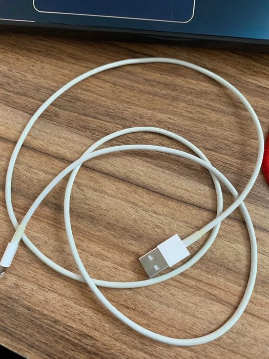 Кейс Airpods без наушников