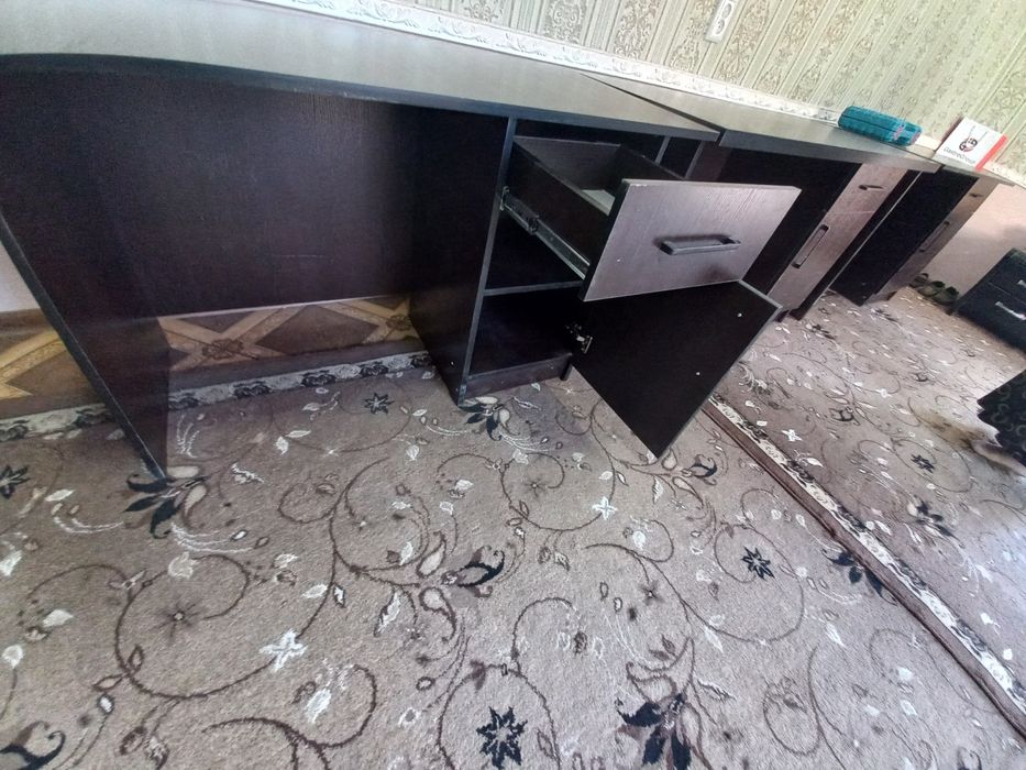 Стол новый рабочий для офиса