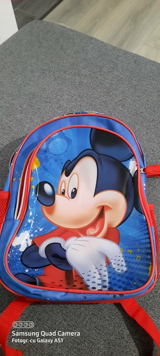 Set ghiozdan și umbrelă