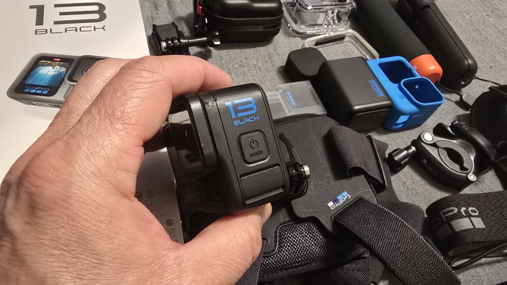 Gopro 13 black la cutie impecabil cu factura