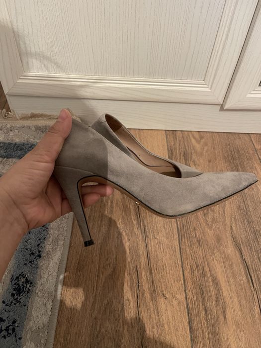 Продам обувь. Размер: 37