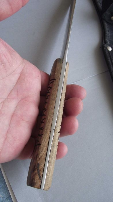 НОЖ , острие, каракулак- новодел- стомана-  - Супер!!!