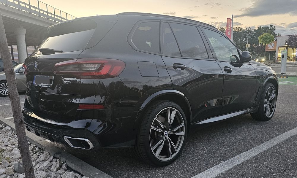 BMW X5 3.0d MHEV 2020 Pack M Laser Trapa HUD Distronic Display key