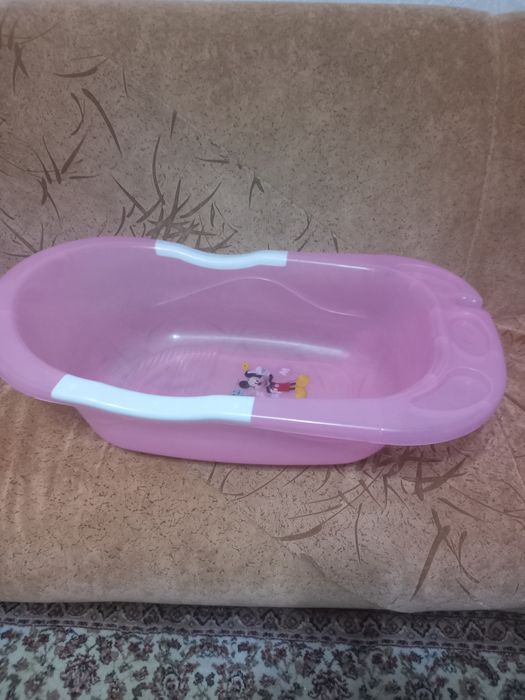 Продам детскую ванночку