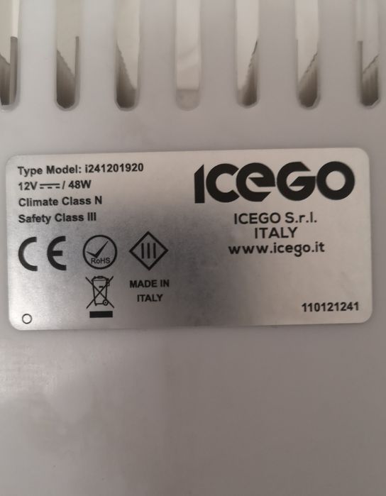 Ladă cutie frigorifică electrică auto 12 V 30 litri NOUĂ