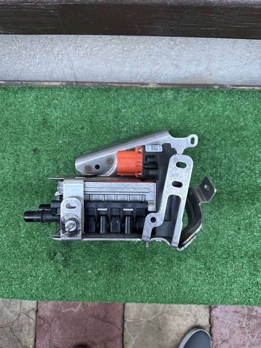 Pompa recirculare Ford Kuga 3 MUSTANG MACH E HYBRID 2020-2023