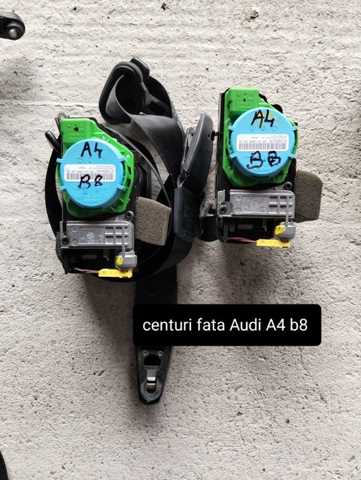 Tripla stop Audi A4 b8 2010