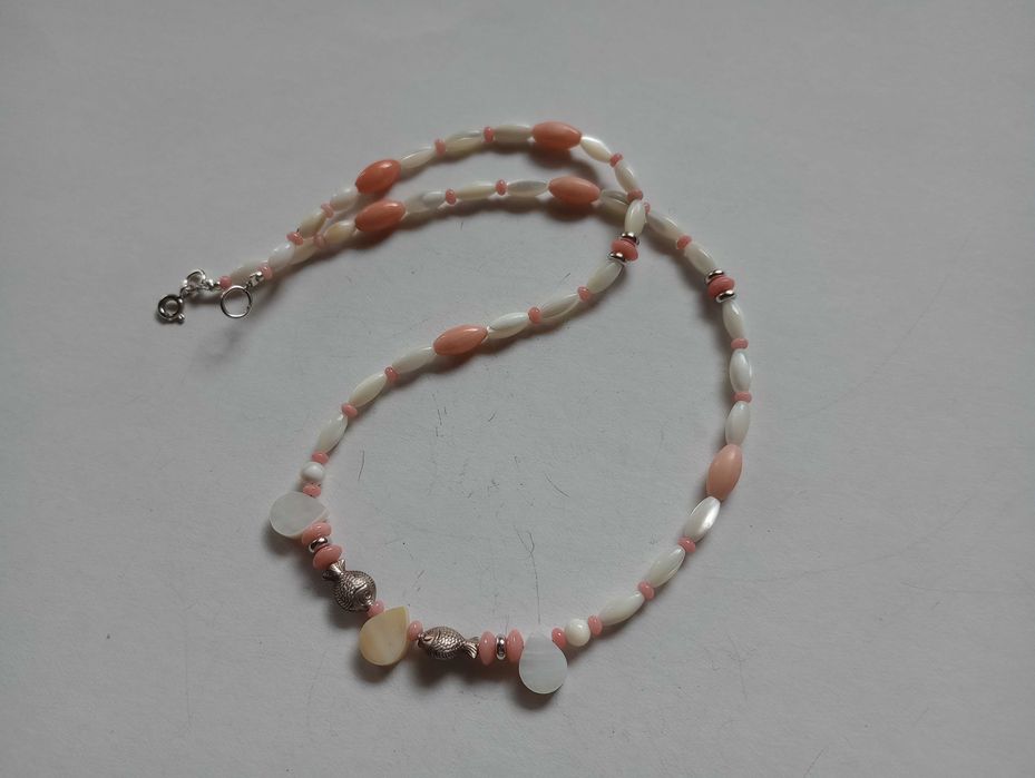 colier argint,coral si sidef natural.fin,delicat