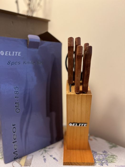 Комплект ножове и ножица