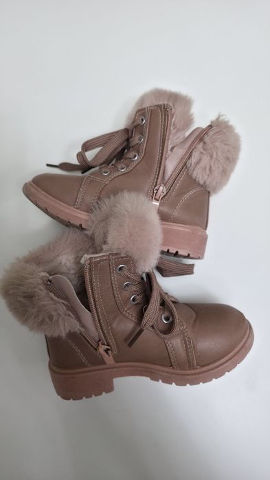 Ghete imblanite fete, piele ecologica, marimea 27
