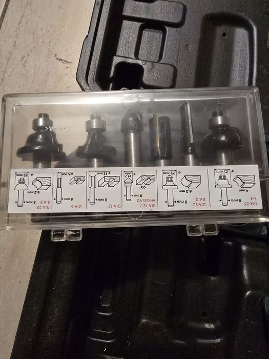 Freza lemn Parkside POFA 12 B3 fara acumulator/incarcator