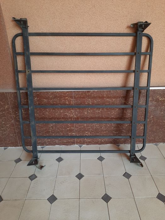 Продаётся багажник для легковых машин