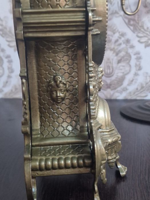 Часы антиквариат