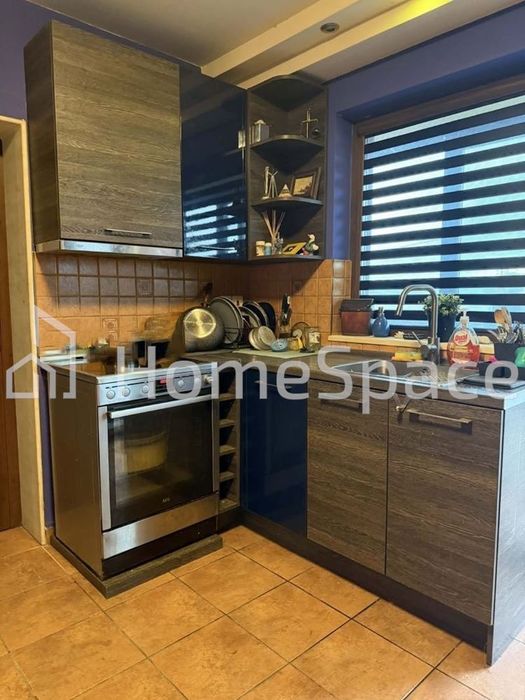 Продава се Къща в с. Лозен, Област София-град - 302 кв.м за 1157 €/кв.м - Снимка #11