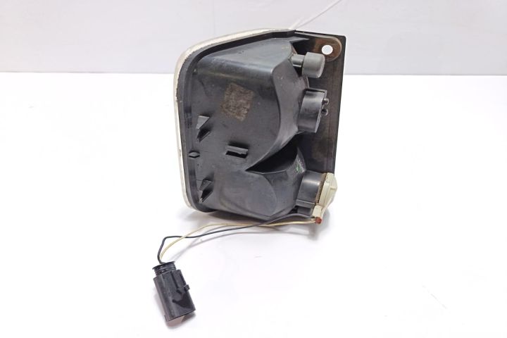 Lampa ceata spate stanga Renault Trafic a 2-a generatie seria