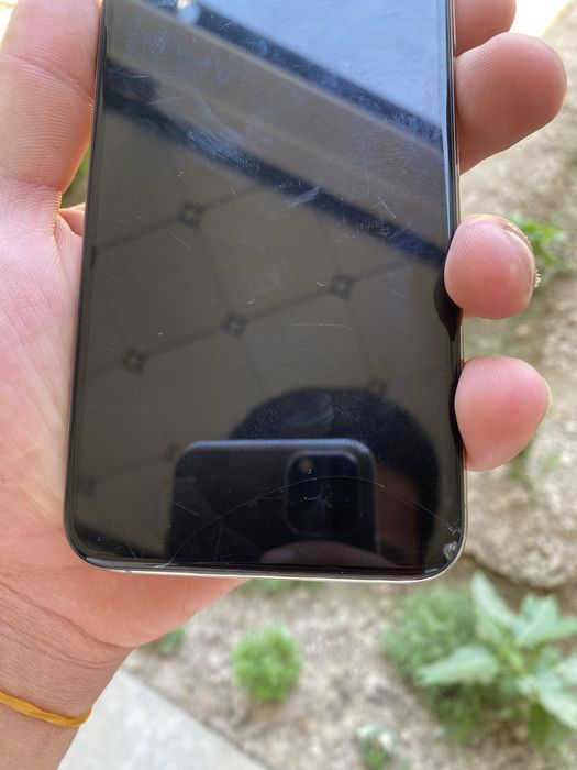 Iphone xs max.