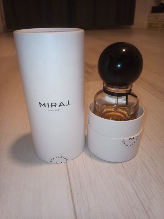 Parfum Miraj de Caramel
