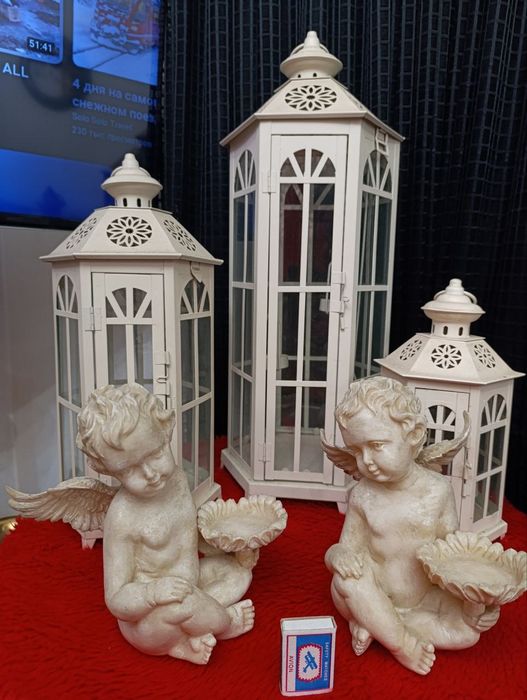 Статуэтки из фарфора