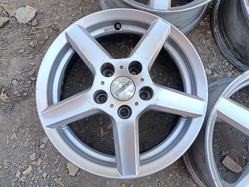 Продам оригинальные легкосплавные диски "Dezent"