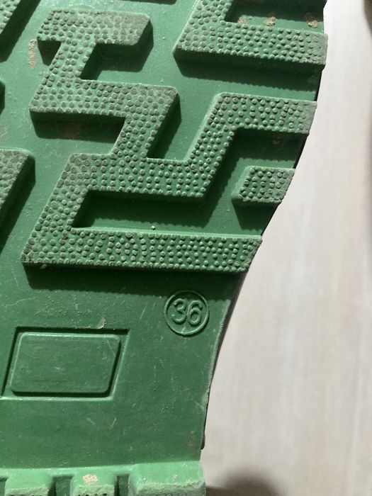 Боты обувь 5000тг