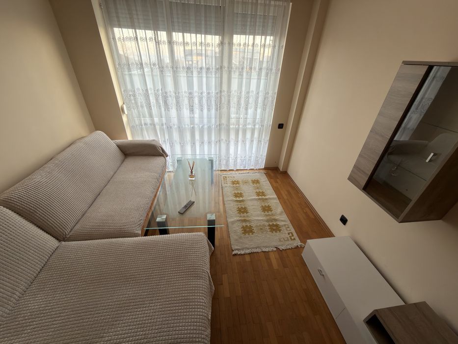 Дава се под наем Двустаен апартамент в Варна, Бриз - 70 кв.м за 433.5 € - Снимка #3