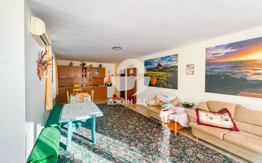 Продава се Тристаен апартамент в с. Равда, Област Бургас - 131 кв.м за 1222 €/кв.м - Снимка #2