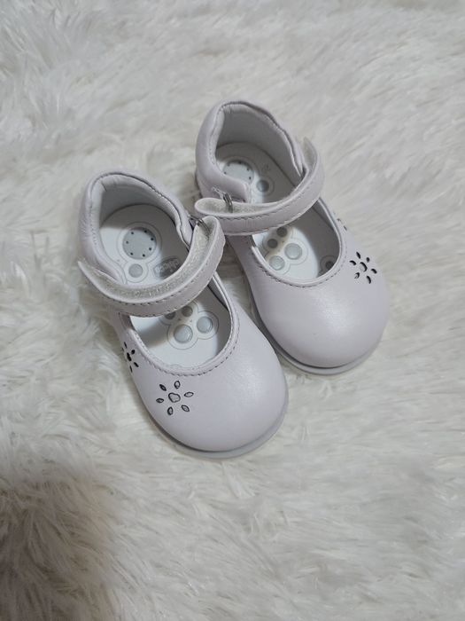 Pantofi Chicco (bebe)