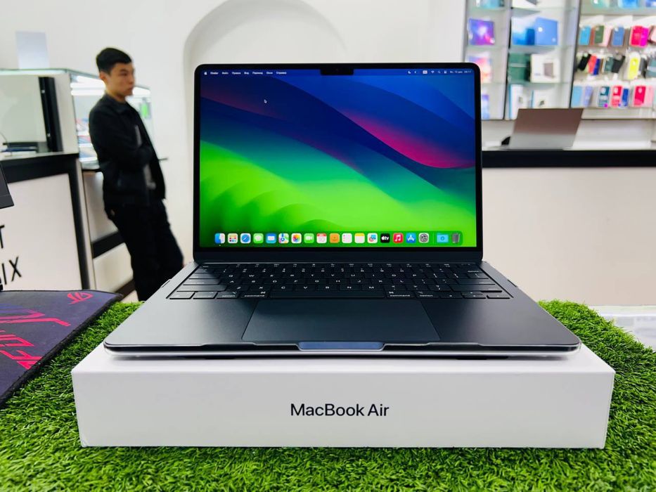 Macbook Air M2 13inch