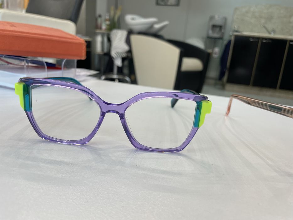 Дамски очила с диоптър