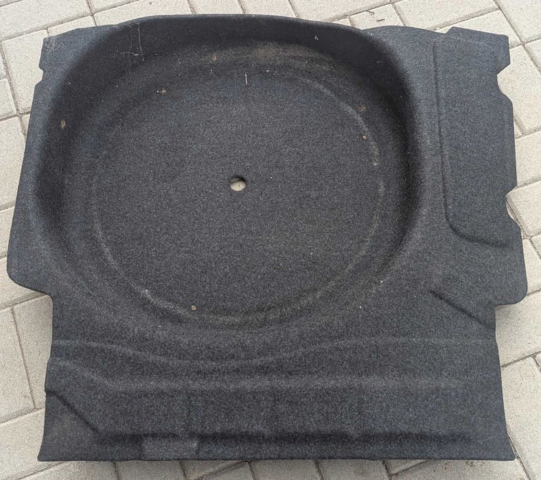 Гумени и Текстилни Стелки; Кори багажник; Xenon завиващ (Dynamic; за части) фар за BMW E60 / E61