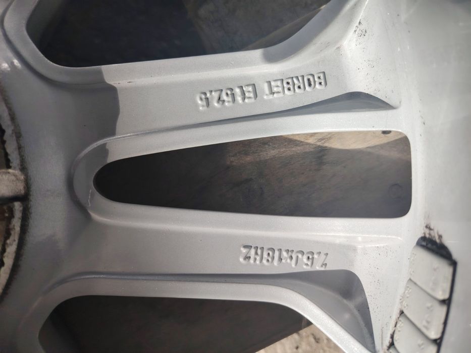 Топ състояние 18-5х108 ЕТ52.5 7.5j Ford Kuga MK3