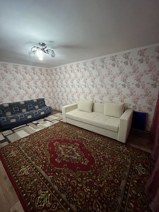 Продам двух комнатную квартиру