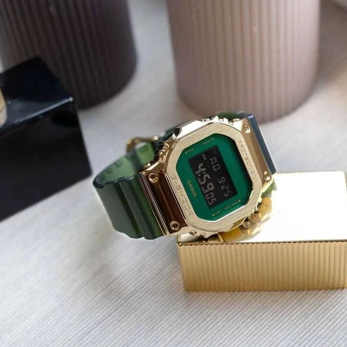 Sport soati, Casio (G-Shock), Taymer va sekundomer, Suv o‘tkazmaydigan