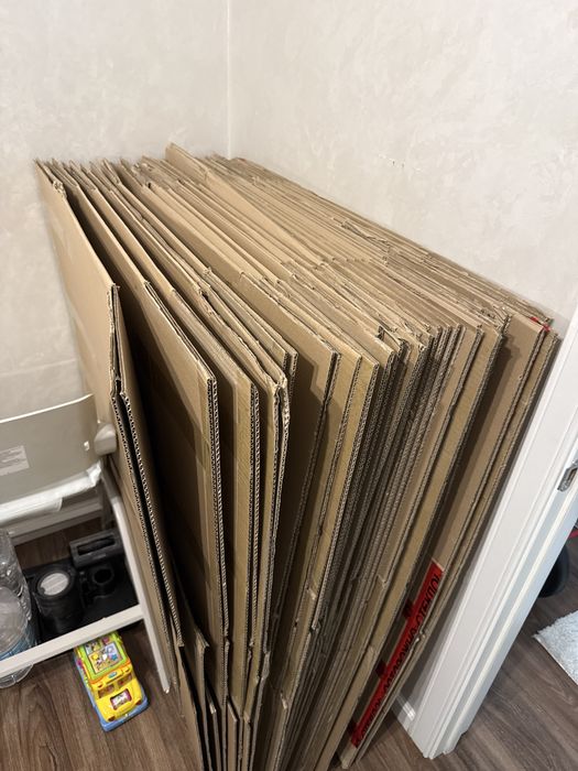 Картонные коробки