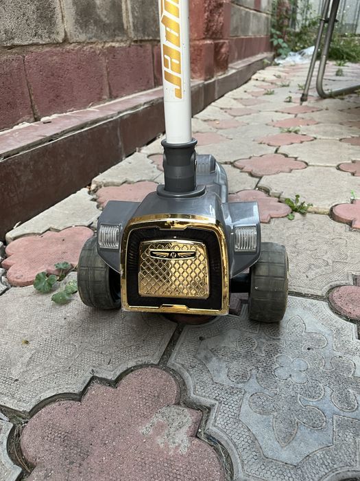 Самокат детский в хорошем состоянии