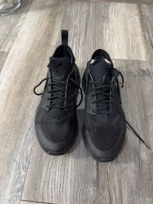 patrizia pepe ugg cesare pacioti elisabetta franchi