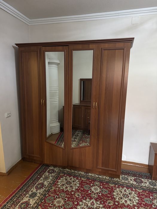 Продается б/у мебель.