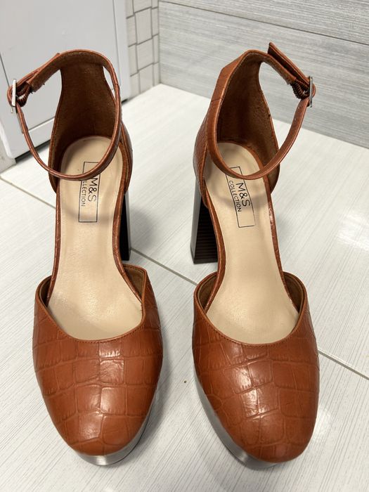 Pantofi cu platforma M&S