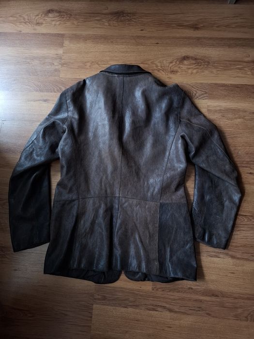 EMPORIO ARMANI мъжко кожено яке M размер.