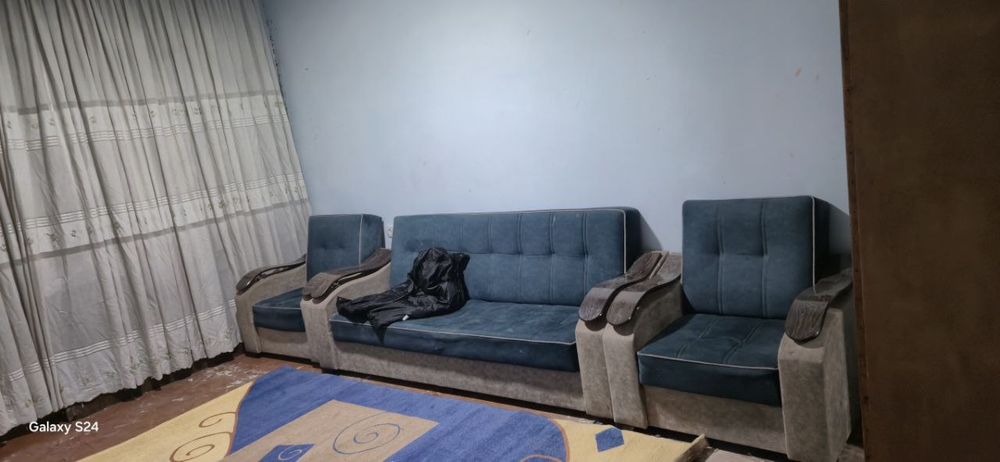 Сдается 1'2 комнатная квартира Юнусабаде 12