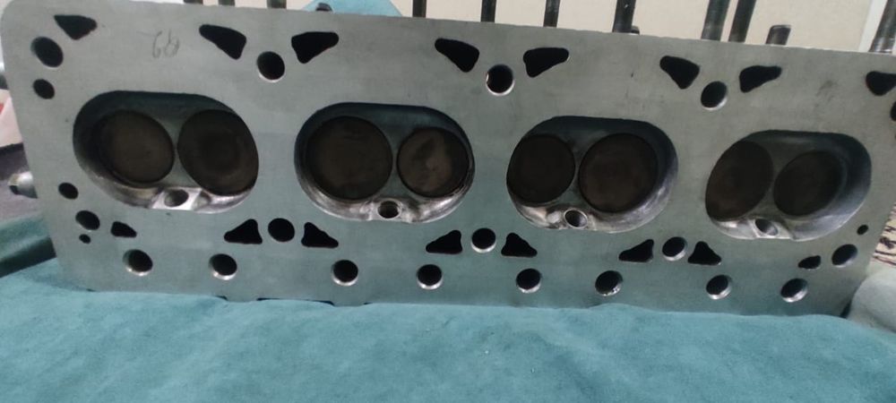 Продам ГБЦ от УМЗ 4216