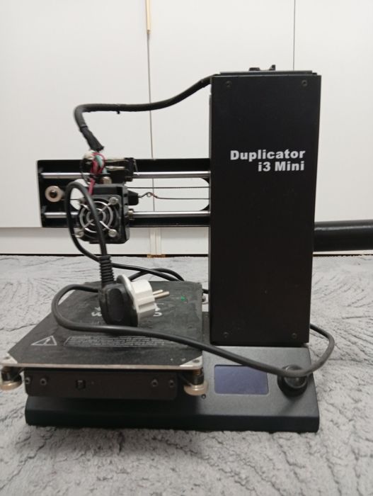 Продаю 3D принтер
